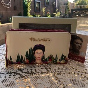 Authentic Frida Kahlo Double Zipper Wallet
